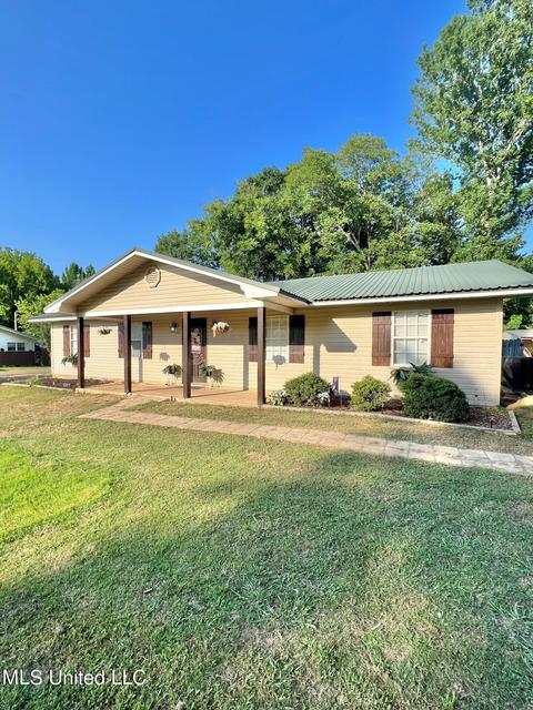 502 Paschal St, Holcomb, MS 38940 photo 2