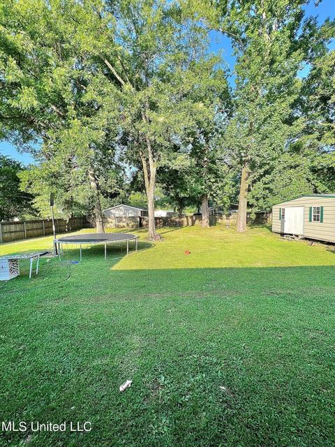 502 Paschal St, Holcomb, MS 38940 photo 4
