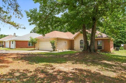 462 Riverbend Dr, Byram, MS 39272 photo 3
