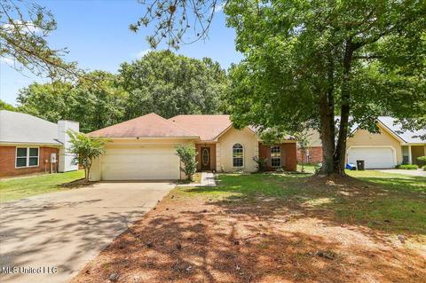 462 Riverbend Dr, Byram, MS 39272 photo 1
