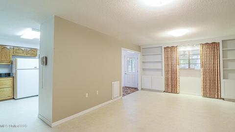123 E Azalea Dr, Long Beach, MS 39560 photo 10