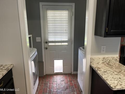 552 Mockingbird Cir, Brandon, MS 39047 photo 9