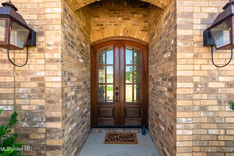 116 Claiborne St, Madison, MS 39110 photo 3
