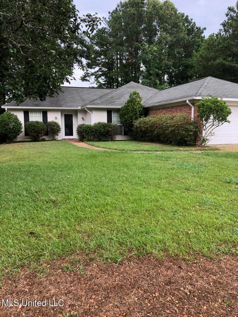 4948 Brookwood Pl, Jackson, MS 39212 photo 1