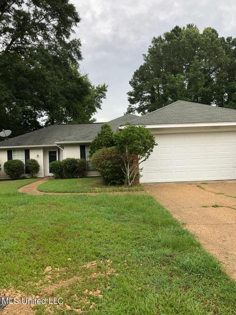 4948 Brookwood Pl, Jackson, MS 39212 photo 2