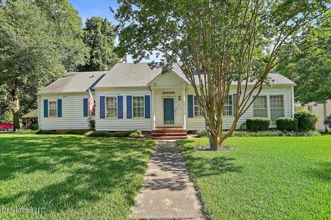 620 Eagle Ave, Jackson, MS 39206 photo 1