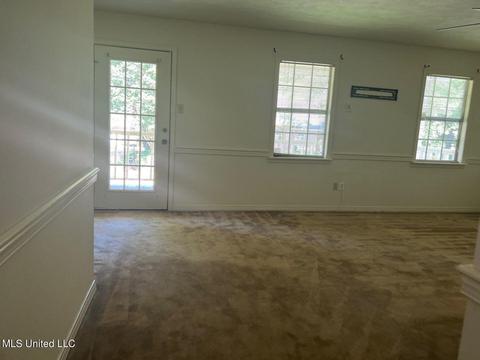 26 Avery Cir, Jackson, MS 39211 photo 8