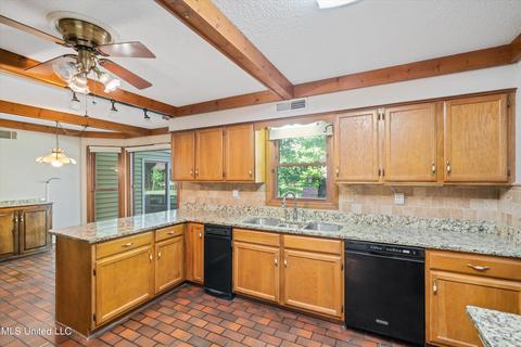 1771 Malone Rd, Nesbit, MS 38651 photo 14