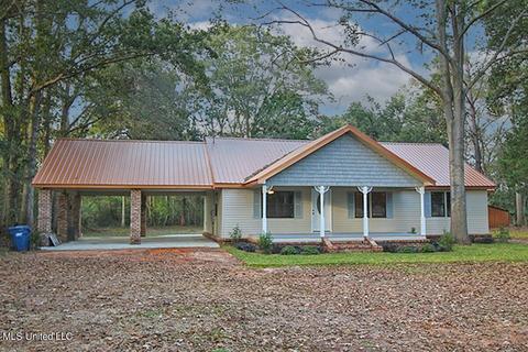 3239 King St, Lucedale, MS 39452 photo 1