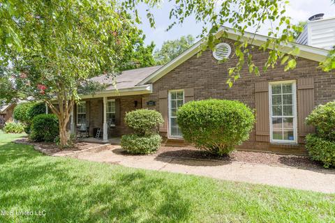 225 Cobblestone Dr, Madison, MS 39110 photo 4