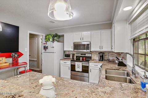 202 Dublin Ct, Brandon, MS 39047 photo 12