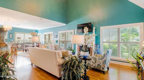 107 E Azalea Dr, Long Beach, MS 39560 photo 4