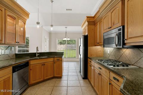 101 Apache Ct, Clinton, MS 39056 photo 10
