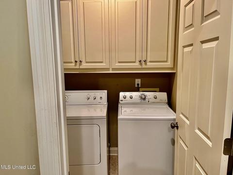 708 Forest Woods Dr, Byram, MS 39272 photo 20