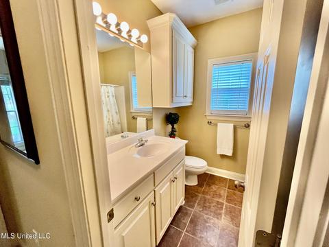 708 Forest Woods Dr, Byram, MS 39272 photo 17