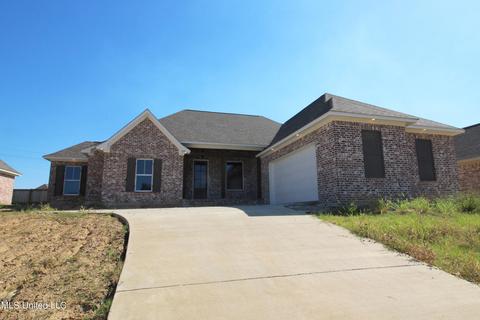 809 Montclair Dr, Canton, MS 39046 photo 1