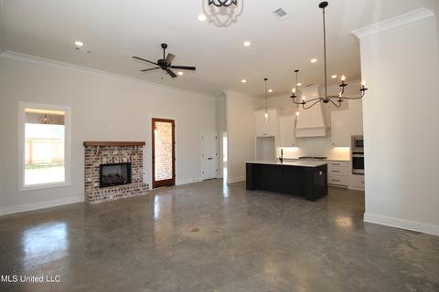 809 Montclair Dr, Canton, MS 39046 photo 4