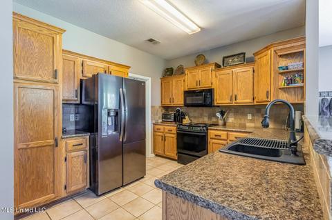 3395 Stone Meadow Cv, Nesbit, MS 38651 photo 7