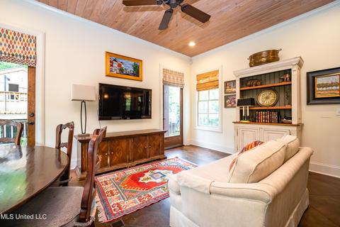 4226 Athens Dr, Jackson, MS 39211 photo 14