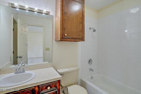 5100 Pine Pointe Dr, Jackson, MS 39211 photo 16