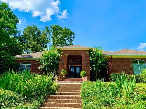 110 Sunflower Rd, Madison, MS 39110 photo 2