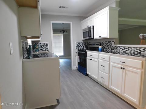 329 Foxboro Dr, Jackson, MS 39211 photo 8