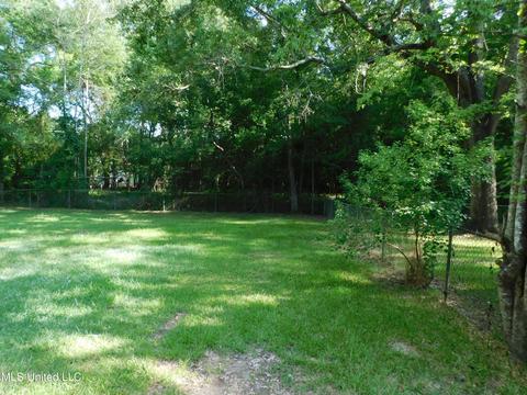 329 Foxboro Dr, Jackson, MS 39211 photo 4