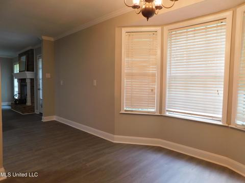 329 Foxboro Dr, Jackson, MS 39211 photo 6