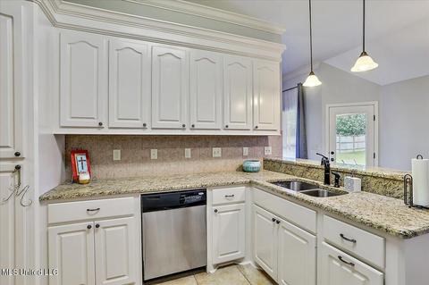 522 Springhill Xing, Brandon, MS 39047 photo 16