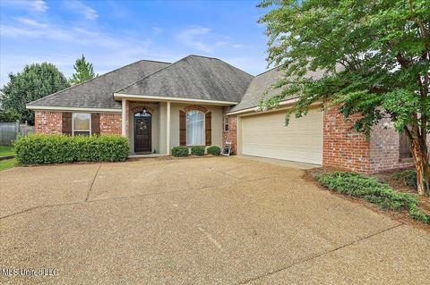 522 Springhill Xing, Brandon, MS 39047 photo 1
