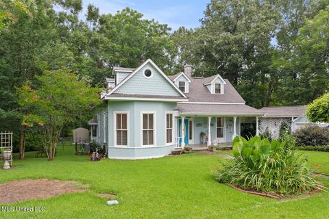 121 S Madison St, Terry, MS 39170 photo 1