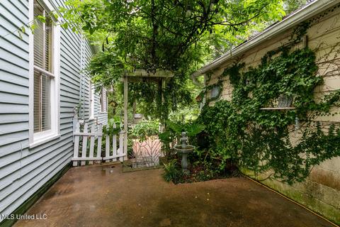 121 S Madison St, Terry, MS 39170 photo 29