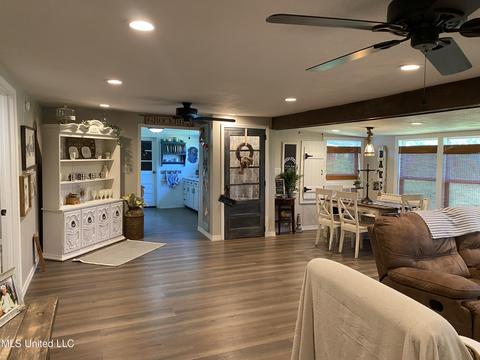 34 Maple St, Lucedale, MS 39452 photo 5