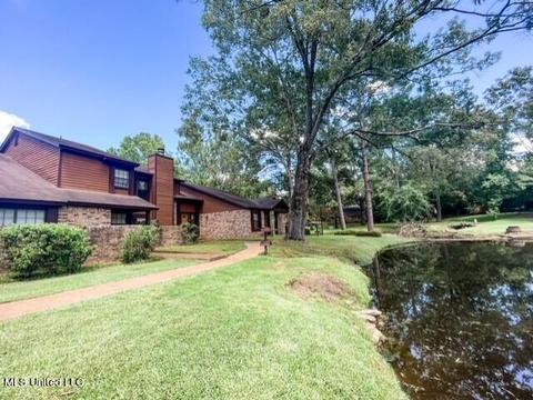 25 Shore Dr, Clinton, MS 39056 photo 4
