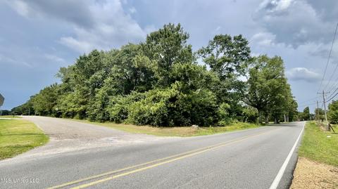 West Wortham Rd, Saucier, MS 39574 photo 1