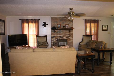 136 Danny Ln, Sardis, MS 38666 photo 14