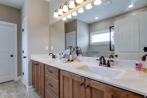 4888 S Balterson Loop, Olive Branch, MS 38654 photo 16