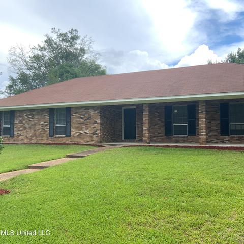 103 Park Cir, Jackson, MS 39212 photo 3