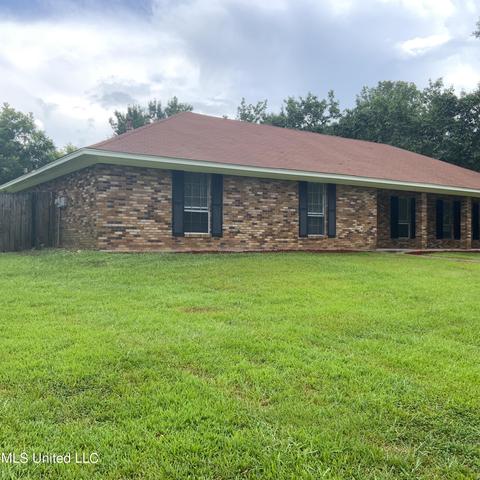 103 Park Cir, Jackson, MS 39212 photo 4