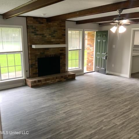 103 Park Cir, Jackson, MS 39212 photo 9
