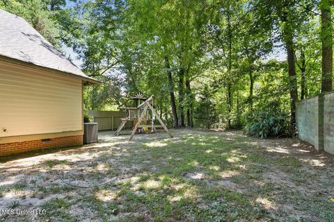 3835 Hawthorne Dr, Jackson, MS 39206 photo 42