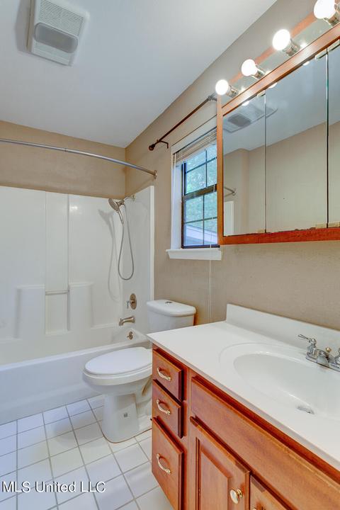 135 Stratford Dr, Jackson, MS 39212 photo 30