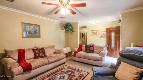 4901 Glaude St, Moss Point, MS 39563 photo 5