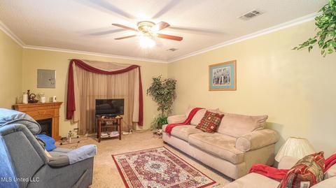 4901 Glaude St, Moss Point, MS 39563 photo 3