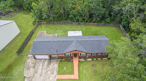 4901 Glaude St, Moss Point, MS 39563 photo 1