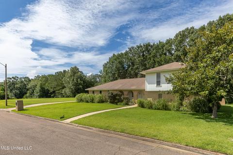 6529 Trace Dr, Jackson, MS 39213 photo 2