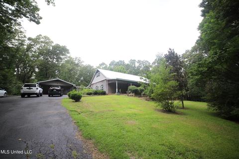 109 Mickie Dr, Brandon, MS 39042 photo 1