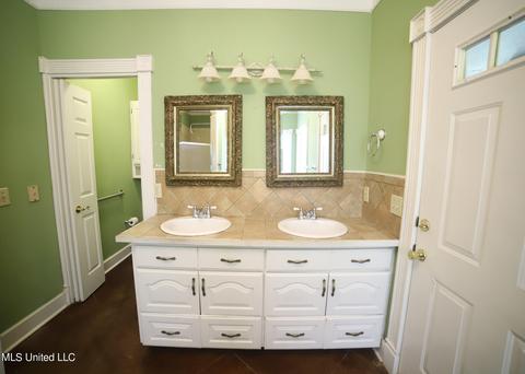 109 Mickie Dr, Brandon, MS 39042 photo 10