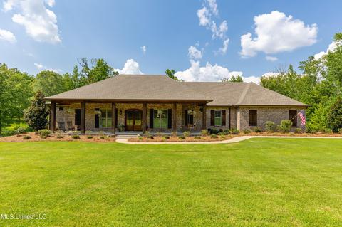 260 N Brandon Blvd, Brandon, MS 39042 photo 1