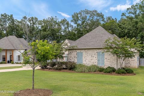 104 Wingspan Way, Madison, MS 39110 photo 3
